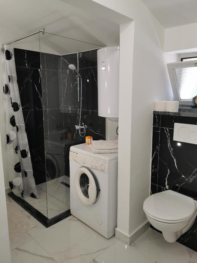 Apartments Bertetic 칸파나르 외부 사진